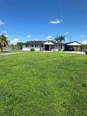 925 NE 18th, Belle Glade FL 33430