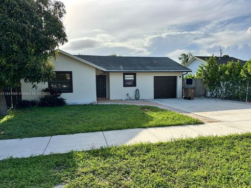 4650 NE 1st Avenue, Deerfield Beach FL 33064