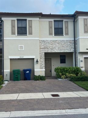 10054 SW 231st Ln, Miami FL 33190