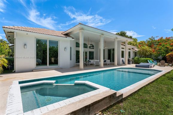 3720 N 37th Ter, Hollywood FL 33021