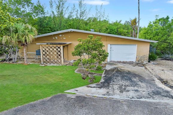 22 Atlantic Dr, Key Largo FL 33037