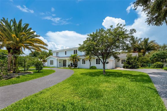 13020 SW 70th Ave, Pinecrest FL 33156