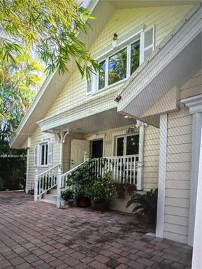 1524 Argyle Dr, Fort Lauderdale FL 33312