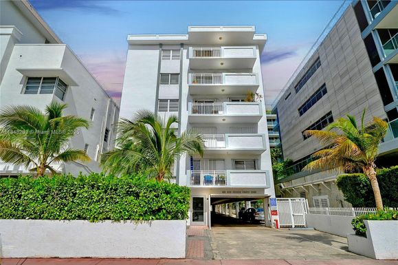 325 Ocean Dr # 405, Miami Beach FL 33139