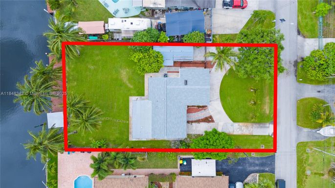 4580 SW 34th Ter, Dania Beach FL 33312