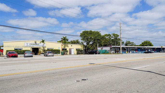 4201 N Dixie Hwy, Oakland Park FL 33334