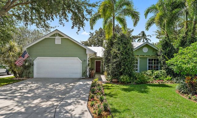 221 W Colony Way W, Jupiter FL 33458
