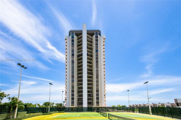 1800 NE 114th St # 511, Miami FL 33181