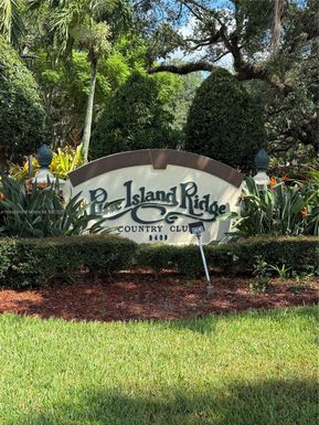 9450 Poinciana Pl # 108, Davie FL 33324