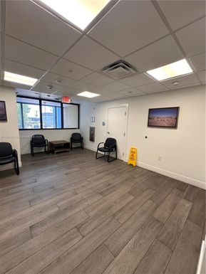 4980 W 10th Ave # 104, Hialeah FL 33012