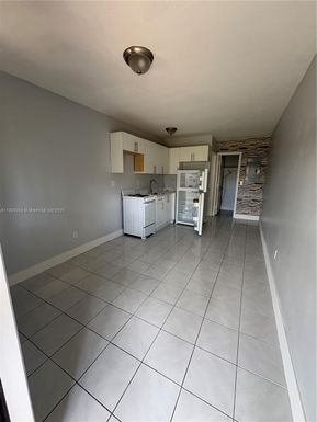 401 NW 43rd Ct # 4, Oakland Park FL 33309