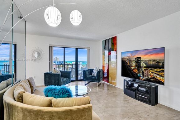 1201 S Ocean Dr # 904N, Hollywood FL 33019