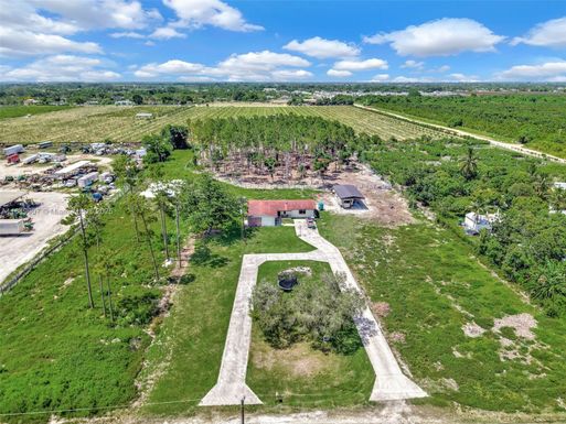 19777 SW 334th St, Homestead FL 33034