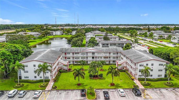 618 Fanshaw O # 618, Boca Raton FL 33434