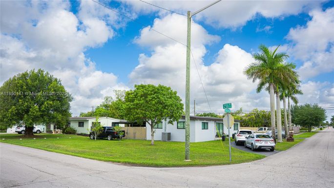 31140 SW 188th Ave, Homestead FL 33030