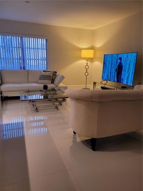 8101 SW 24th Ct # 108, Davie FL 33324