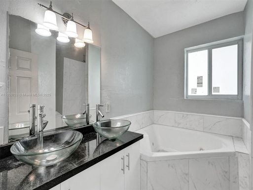 3431 Jackson Blvd # 0, Fort Lauderdale FL 33312