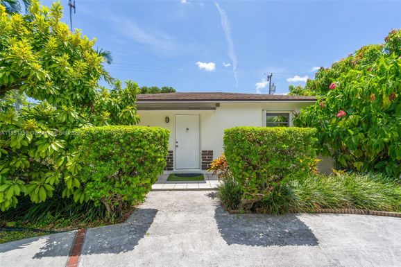 1903 SW 67th Ct, Miami FL 33155
