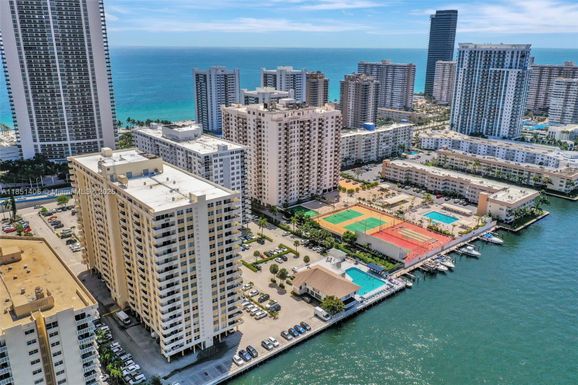 1833 S Ocean Dr # 511, Hallandale Beach FL 33009