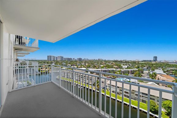 427 Golden Isles Dr # 12D, Hallandale Beach FL 33009
