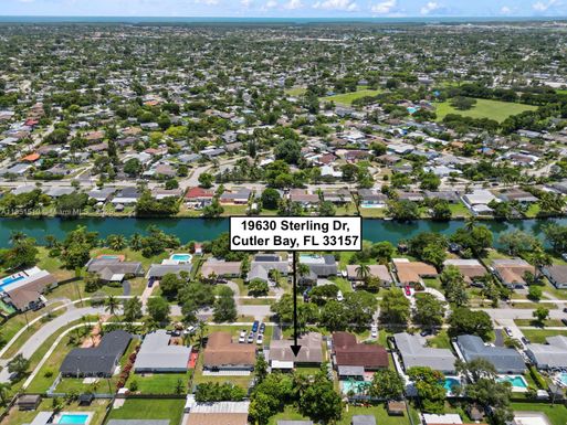 19630 Sterling Dr, Cutler Bay FL 33157