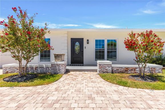 9021 SW 178th Ter # 9021, Palmetto Bay FL 33157