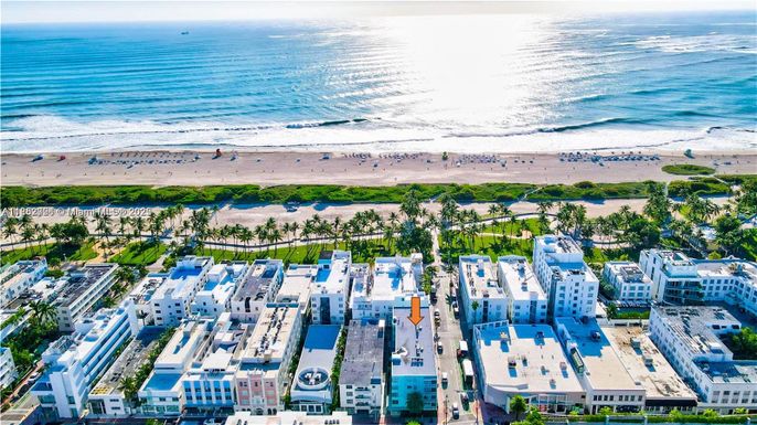 701 Collins Ave # 1F, Miami Beach FL 33139