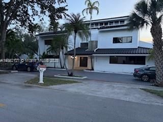 16720 NW 78th Pl, Miami Lakes FL 33016
