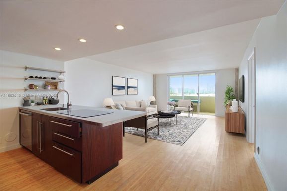 5 Island Ave # 4E, Miami Beach FL 33139