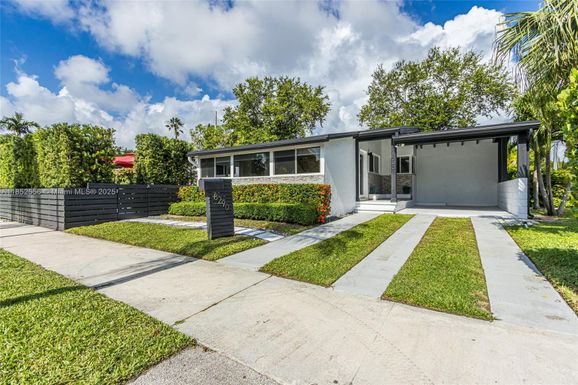 8290 N Bayshore Dr, Miami FL 33138