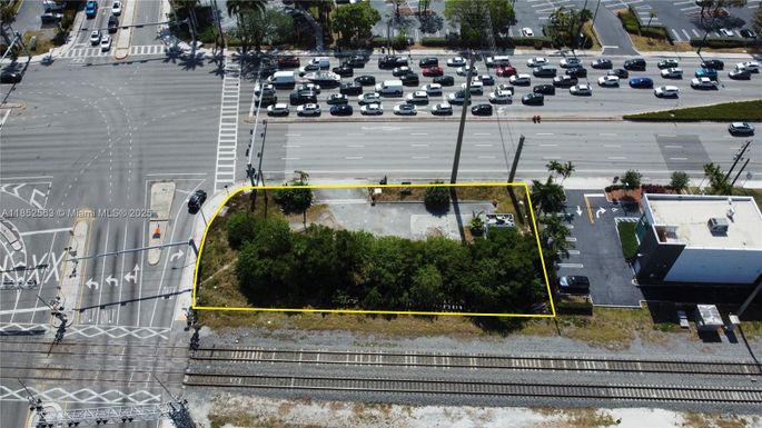 18560 Biscayne Blvd, Aventura FL 33180