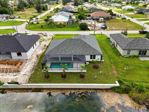 2107 NW 20th Ter, Cape Coral FL 33993