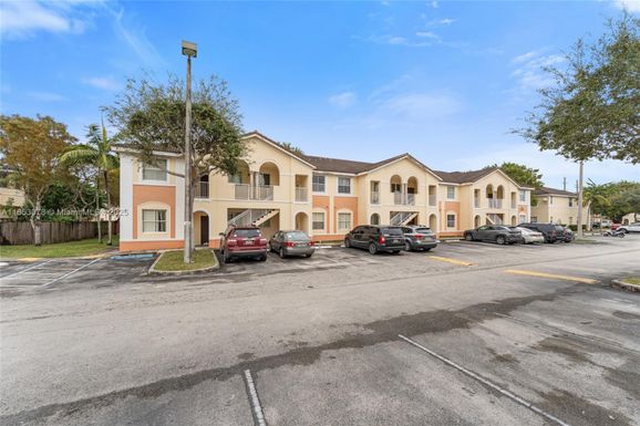 1651 SE 28th Ct # 201, Homestead FL 33035