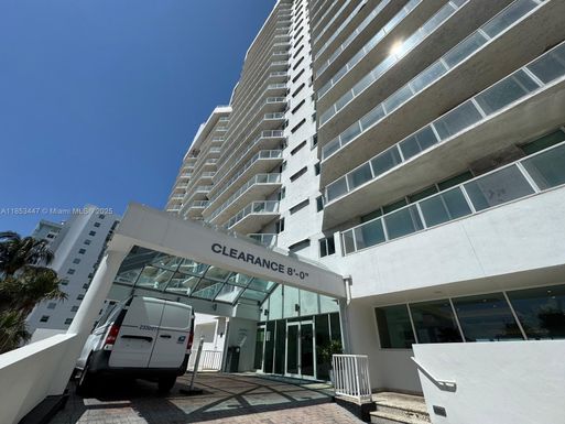 5900 Collins Ave # 502, Miami Beach FL 33140