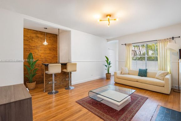 1521 Meridian Ave # 103, Miami Beach FL 33139