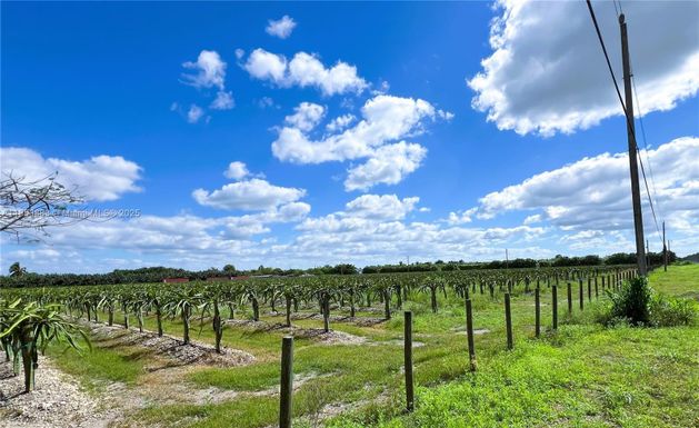 152xx SW 197th Ave, Miami FL 33196