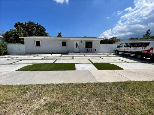 15550 SW 308th St # 15550, Homestead FL 33033