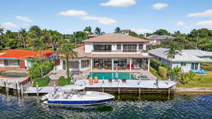 2649 NE 26th Ave, Lighthouse Point FL 33064