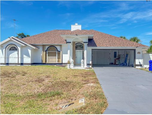 109 Bob Circle, Sebastian FL 32985