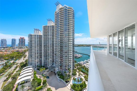 450 Alton Rd # 1907, Miami Beach FL 33139