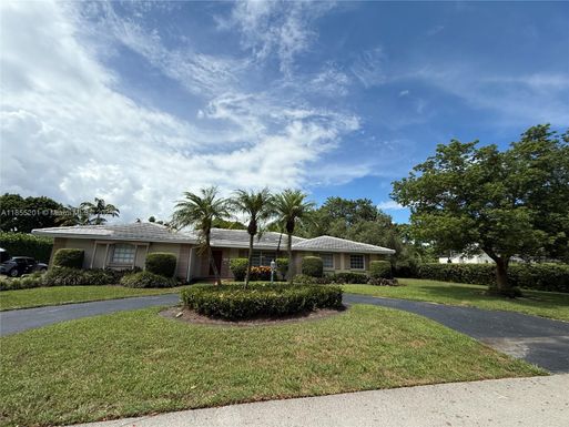 7355 SW 130th St, Pinecrest FL 33156
