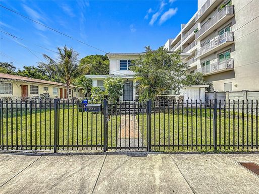 796 NE 85th St, Miami FL 33138