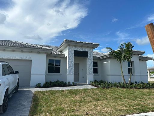 13249 SW 189 Terrace, Miami FL 33177
