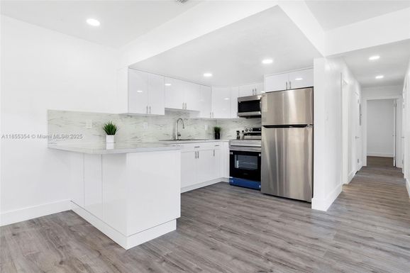 4647 NW 15th Ct, Miami FL 33142