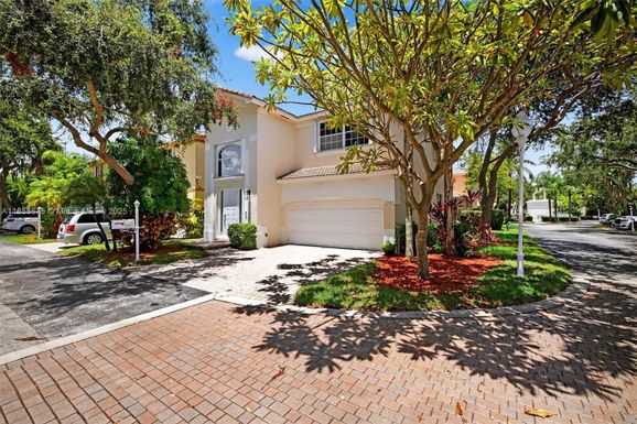 1241 Johnson Ct, Hollywood FL 33019