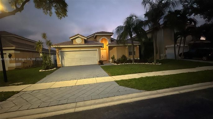 13773 NW 22nd St, Sunrise FL 33323