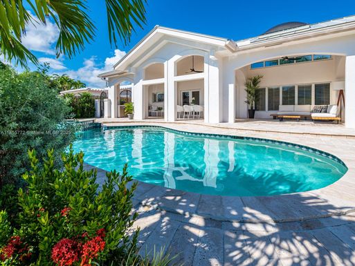 2118 NE 15th St, Fort Lauderdale FL 33304