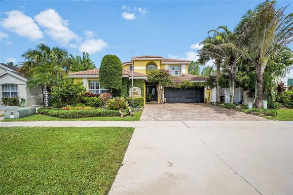 9398 Aegean Dr, Boca Raton FL 33496