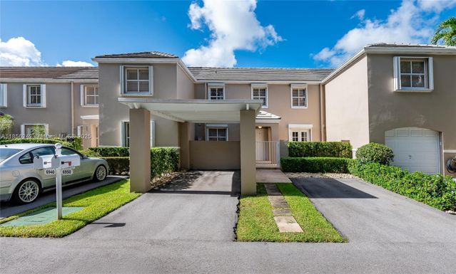 6950 SW 54th St, Miami FL 33155