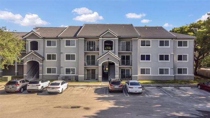 15400 SW 284th St # 1312, Homestead FL 33033